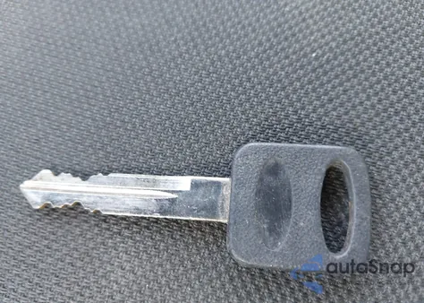 1997 Ford F-150 Lariat/Standard/Xl/Xlt z USA, uszkodzony, nr VIN 1FTDX1764VKD59733